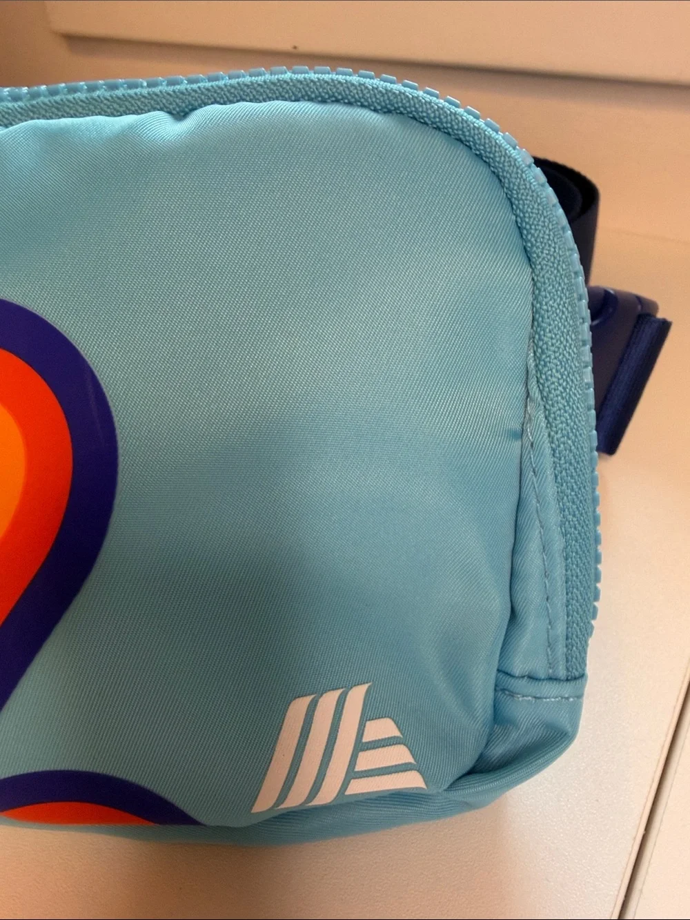 ALDI Gear 2023 Retro Belt Bag Fanny Pack Blue Rainbow Stripes #822199 New/EUC